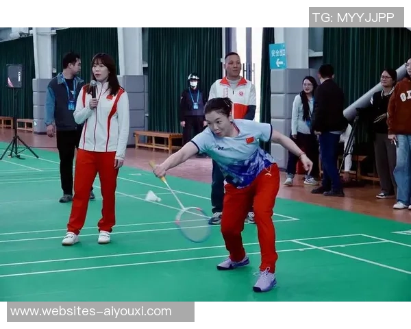 上海羽毛球队比赛经验分享与成长之路探讨 上海羽毛球队比赛经验分享与成长之路探讨