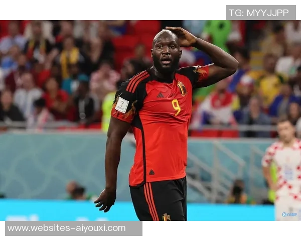 卢卡库的崛起与挑战：从天才前锋到世界级球星的奋斗历程